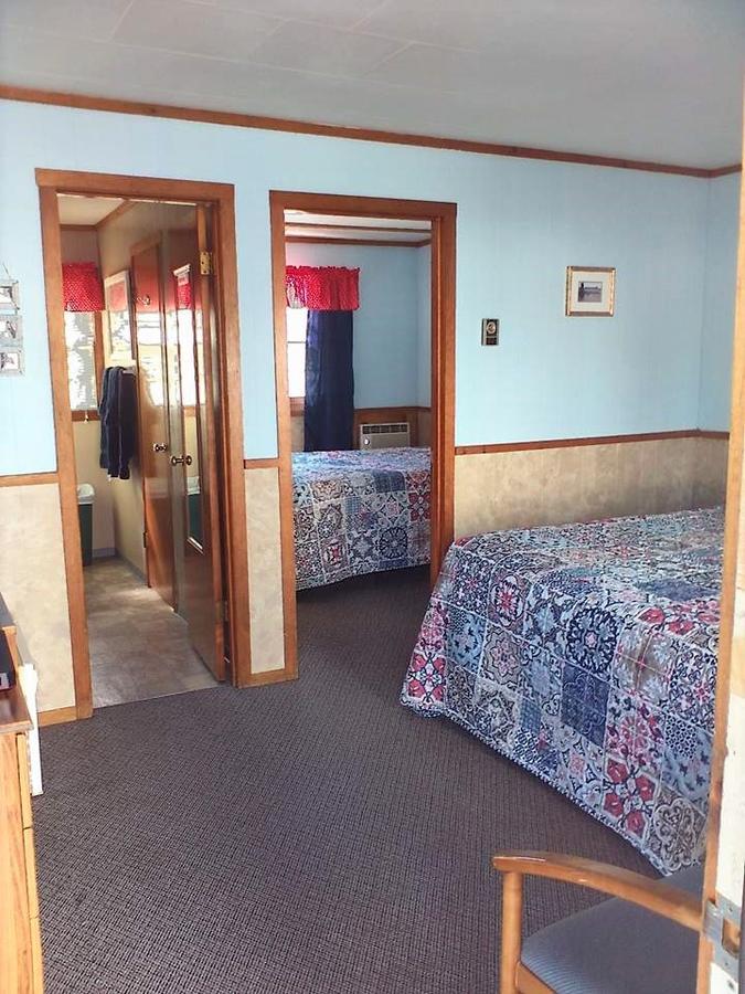 The Monarch Motel Cheboygan Esterno foto